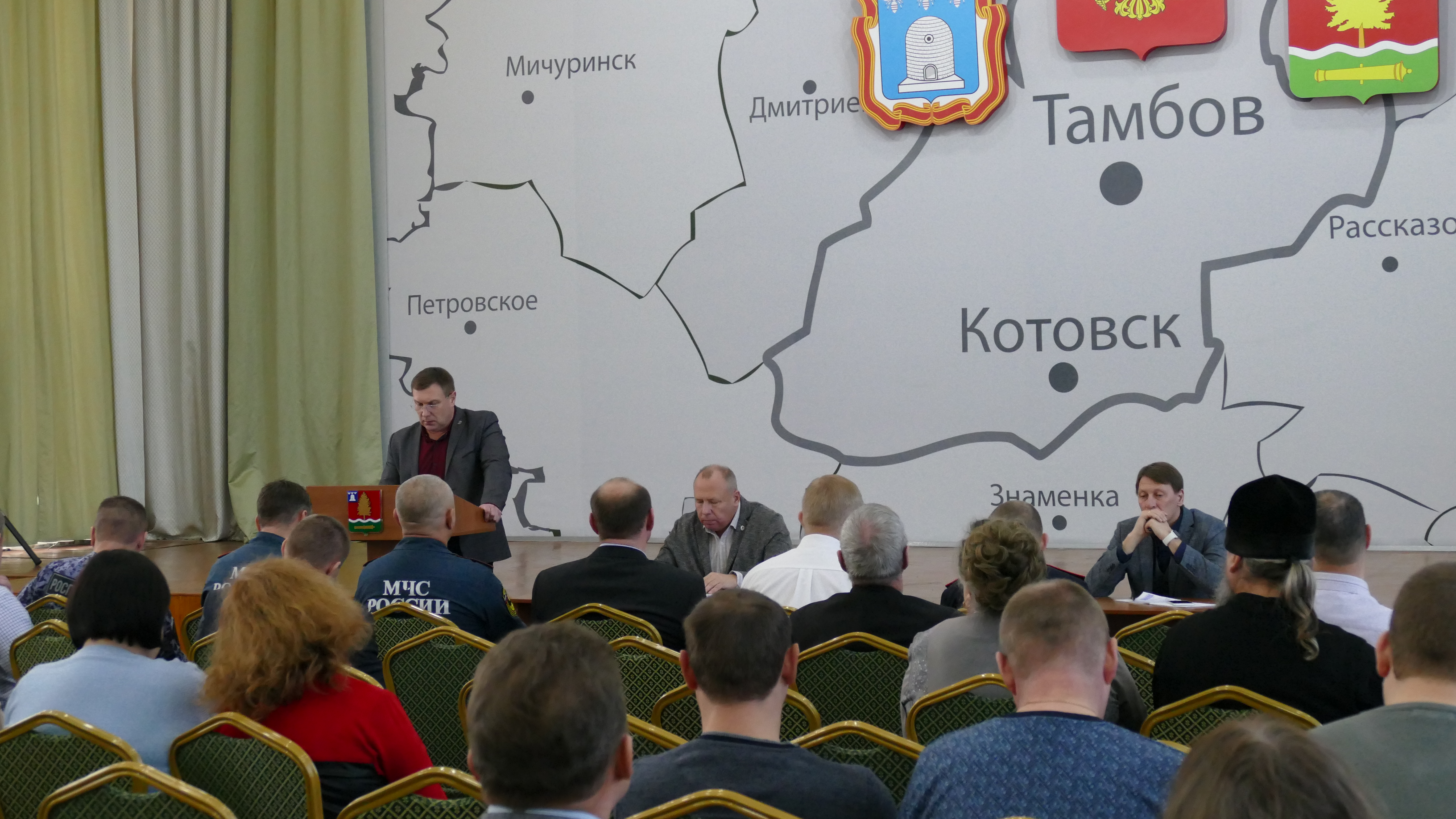 В Котовске прошло расширенное совещание по обеспечению безопасности города в период новогодних и рождественских праздников.