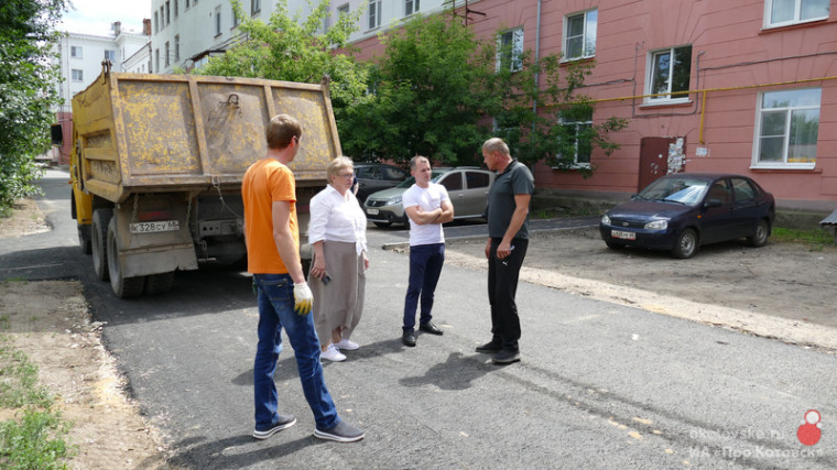 В Котовске на благоустройство дворов по нацпроекту «Жилье и городская среда» потратят свыше восьми миллионов рублей.