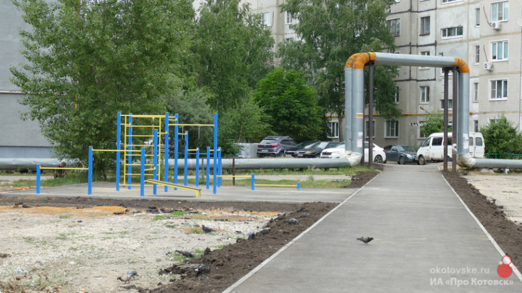 В Котовске продолжается реализация регионального проекта «Дорога к дому» в рамках которого будут благоустроены две общественные территории.