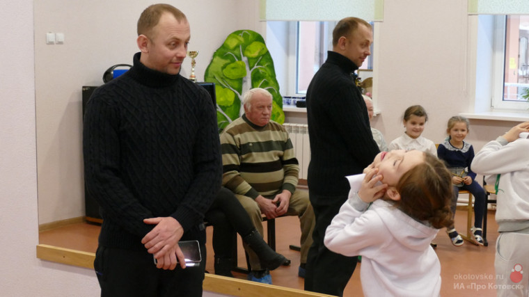 В детской школе искусств Котовска провели очередной семейный мастер-класс.