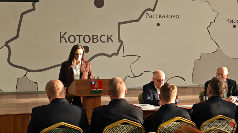 В Котовске прошла встреча представителей полиции и городской администрации с руководством управляющих компаний и старшими домов.