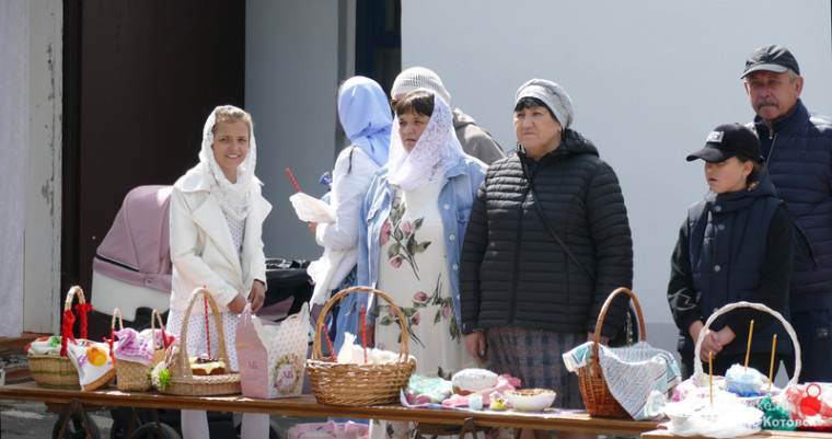 В Котовске православные верующие встретили праздник Светлой Пасхи.
