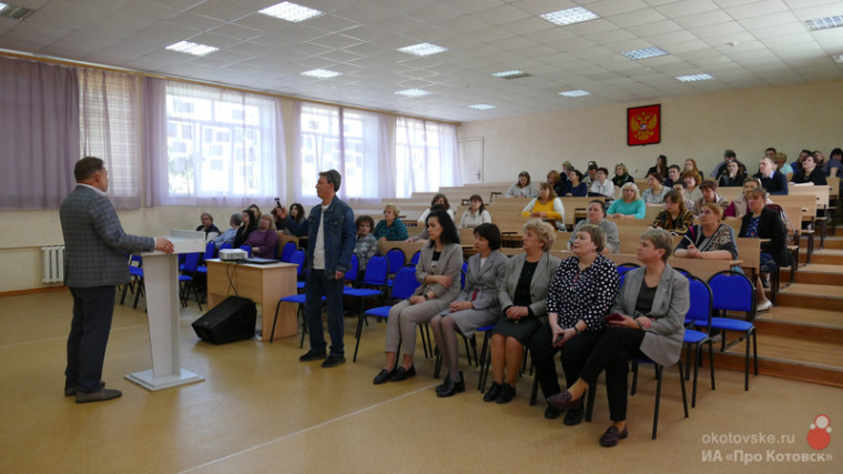 В образовательных учреждениях Котовска прошли единые учения по отработке действий при чрезвычайных и иных ситуациях.