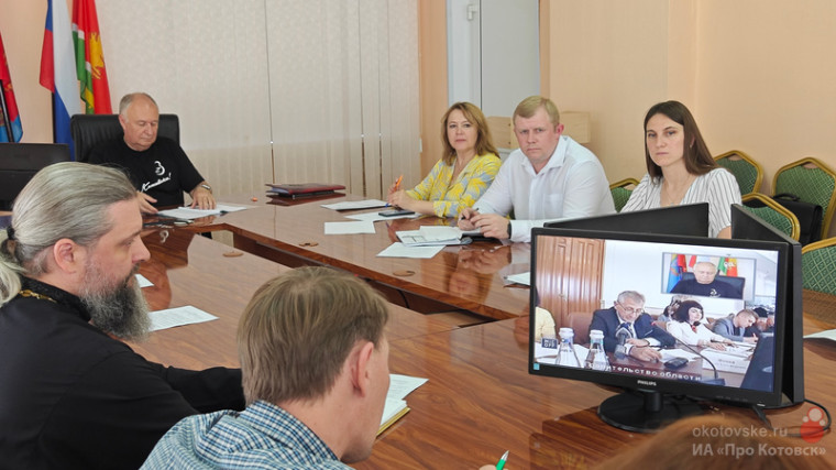 Члены антинаркотической комиссии Котовска приняли участие в заседании антинаркотической комиссии Тамбовской области.